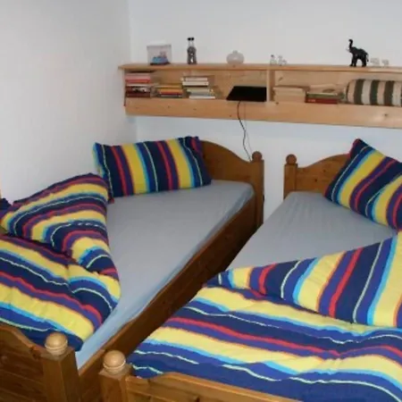 Lägenhet Ferienwohnung Kalwis Und Raabe *
